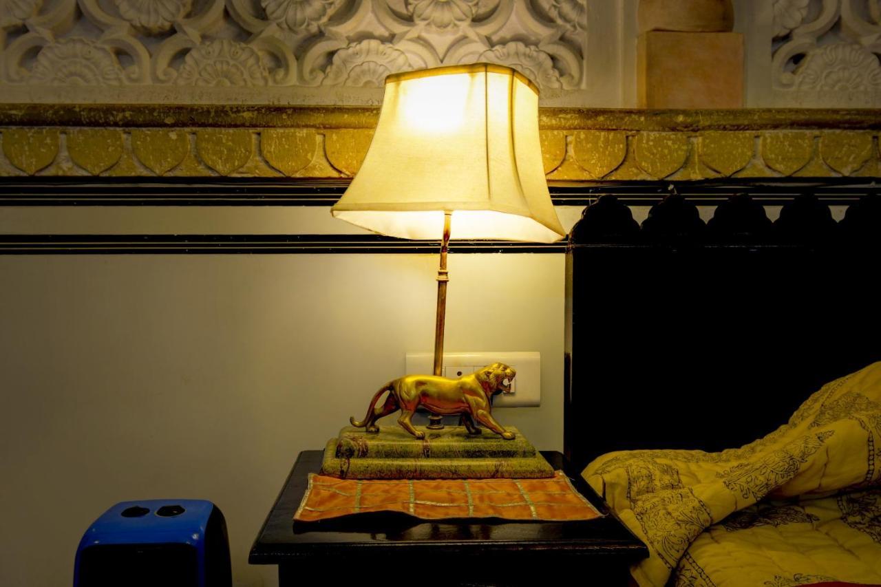 The Umaid Vilas Royal Heritage Haveli Jaipur Eksteriør billede