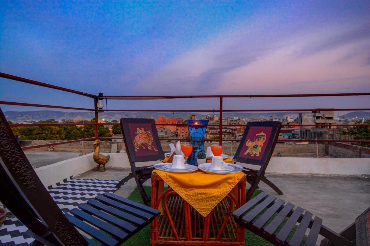 The Umaid Vilas Royal Heritage Haveli Jaipur Eksteriør billede